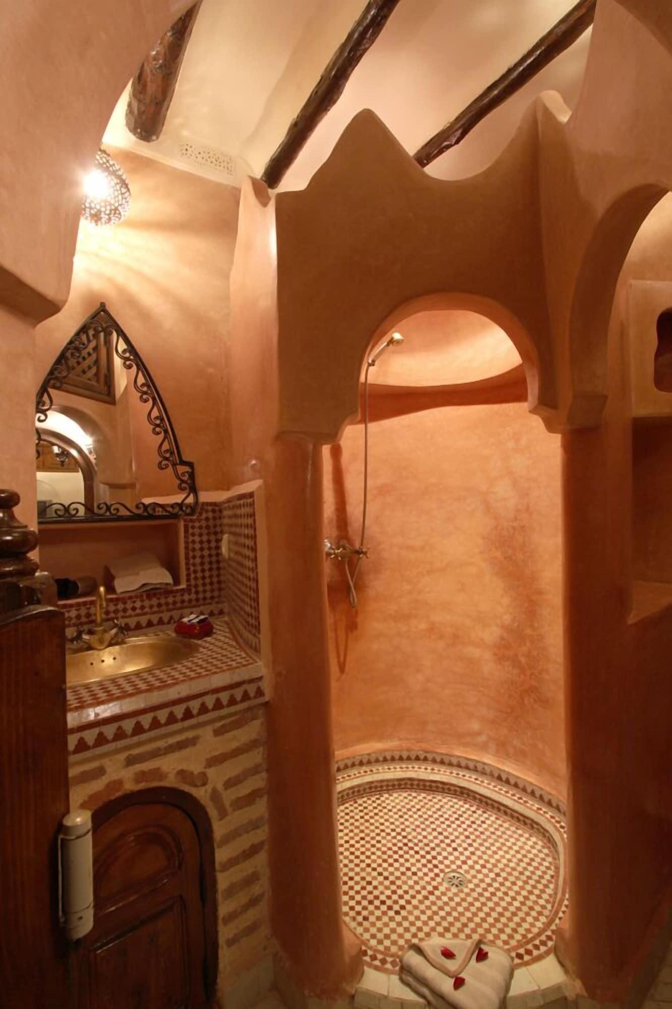 Dar Catalina Hotel Marrakesh Bagian luar foto